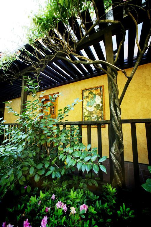 Hotel Rancho Caymus 3*