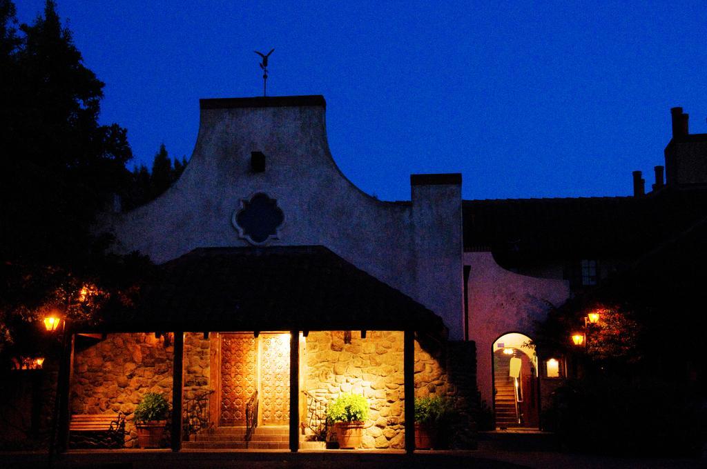 Hotel Rancho Caymus